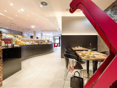 Mercure Düsseldorf Zentrum - 15