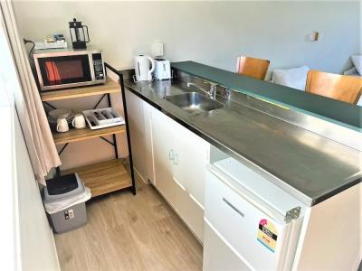 Ranfurly Evergreen - 20