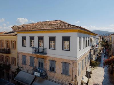 Castellano & Suites - 138