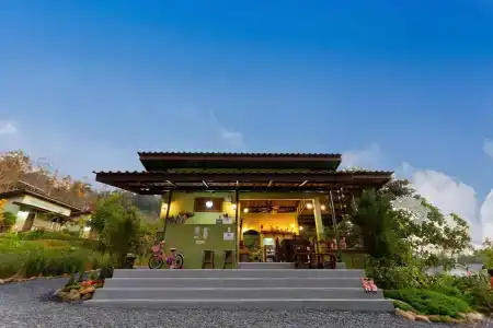 The Mouth Resort - Sha Extra Plus - 16