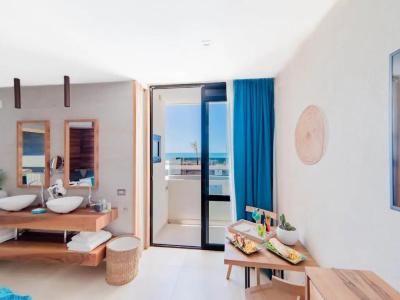 Cumeja Beach Club & - 84