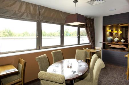 Premier Inn Hanger Lane - 20