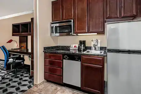 TownePlace Suites by Marriott San Antonio Northwest - 29