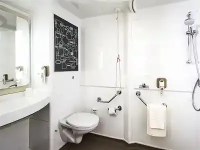 ibis Birmingham Bordesley - 7