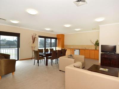 Best Western Motor Inn & Serviced - 20