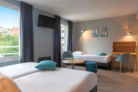 Quality & Suites Bercy Bibliothèque by HappyCulture - 92
