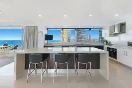 Ultiqa Beach Haven On Broadbeach - 68