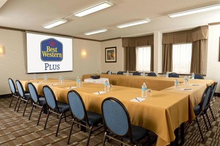 Best Western-Montreal & Conference Centre - 17