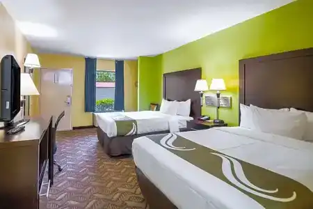 Quality Inn-Central Park Area - 65