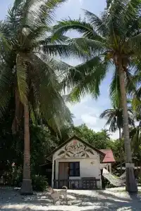Sea Love Beach Bar & Bungalows - 25