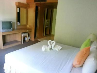 Takiab Beach Resort - 2