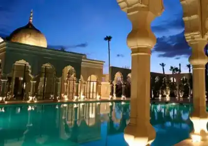 Palais Namaskar - 42