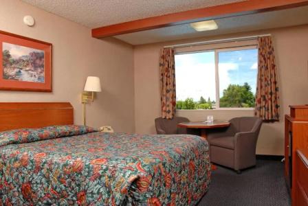 Redmond Inn - 18