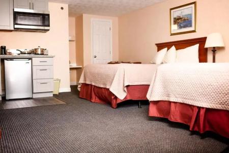 Ogunquit and Suites - 103