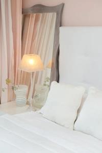 Mare Monte Small Boutique - 30