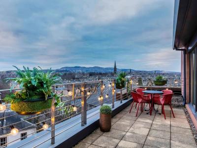 Novotel Edinburgh Centre - 7