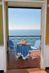 Belvedere - 33