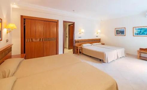 Montjoi by Brava Hoteles - 45