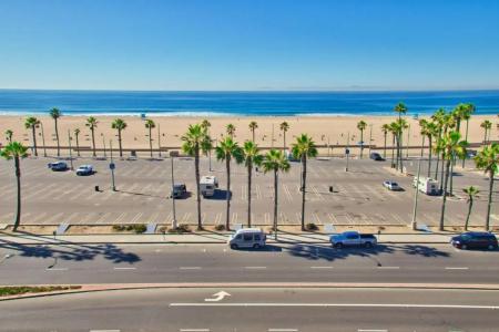 The Waterfront Beach Resort, A Hilton - 155