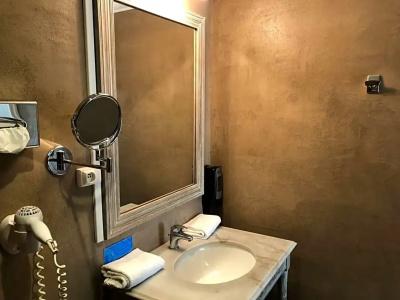 Best Western hôTel De La Bourse - 48