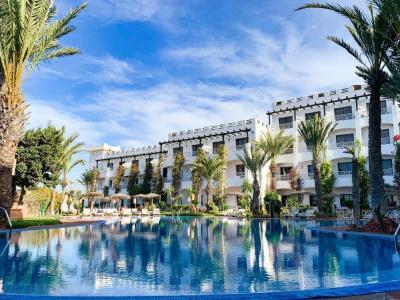 Borjs Suites & Spa - 11