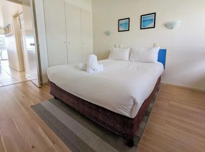 Noosa Parade Holiday Inn - 36