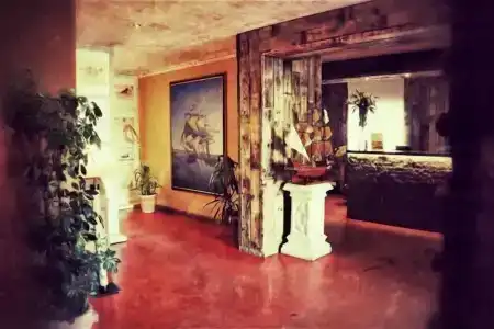 Villa St. Tropez - 1