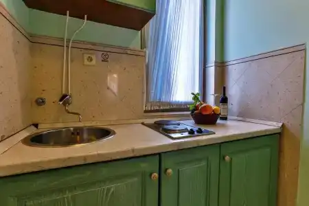Villa Velzon Guesthouse - 18