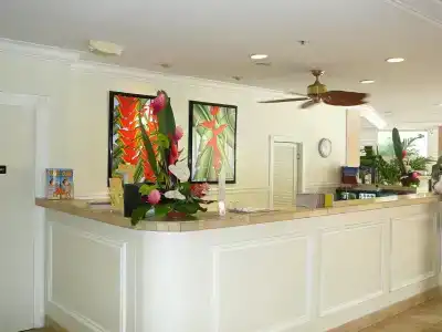 Castle Waikiki Grand - 1