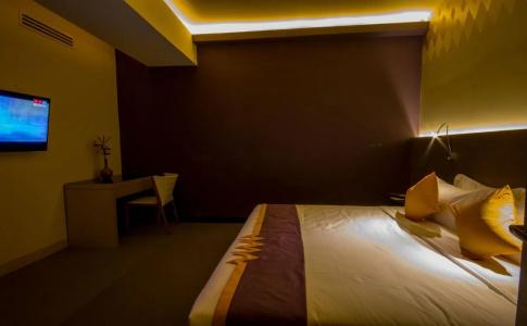 Magic Mandalay - 2