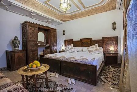 Riad Salam - 41