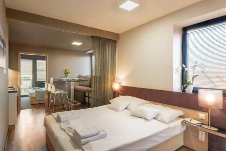 Onyx Luxury - 3