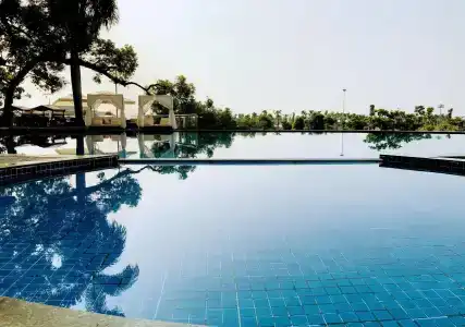 Novotel Ha Long Bay - 19