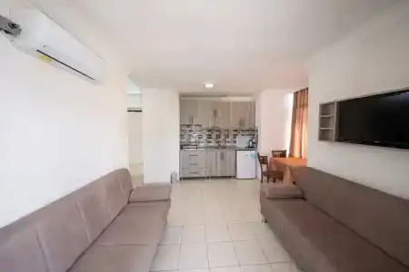 Marina Apart - 48