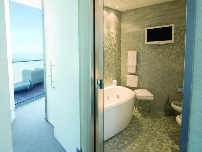 Waldorf- Premier Resort - 160