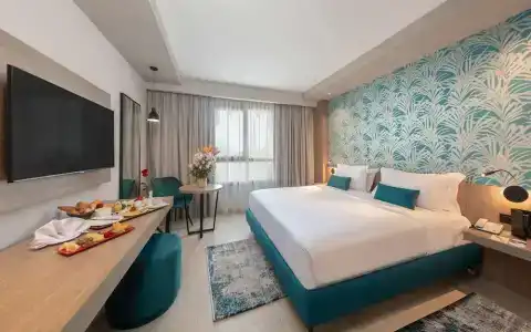 Golden Tulip El Mechtel - 95