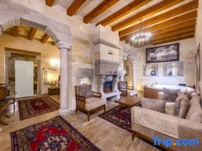 Pegas Cave Suites - 206