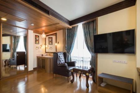 Peak Nimman Prestige - 66