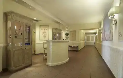 Excelsior Palace - 1