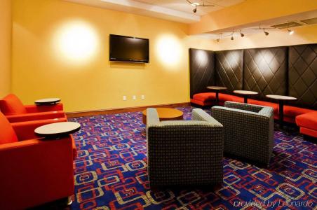 Holiday Inn Express & Suites - Nearest Universal Orlando, an IHG - 19