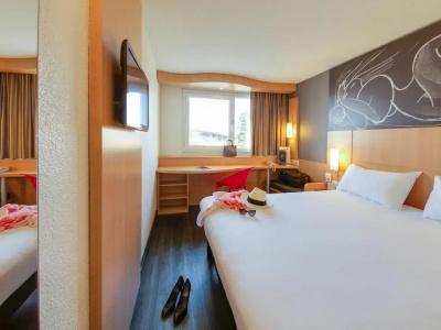 ibis budget Montpellier Sud Près d'Arènes - 38