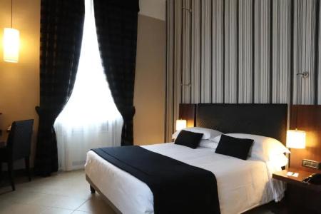 Th Roma - Carpegna Palace - 67