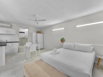 Camden Motor Inn - 91