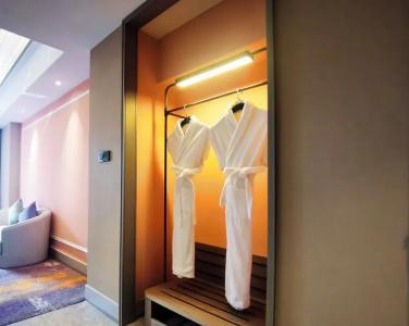 Mercure Beijing Downtown - 70