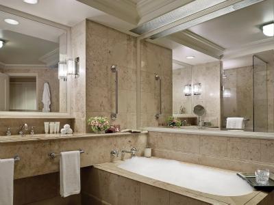 The Langham - 42