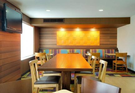 Fairfield Inn by Marriott - 24