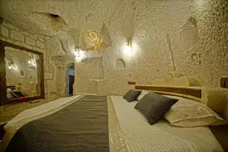 Castle Cave - 161