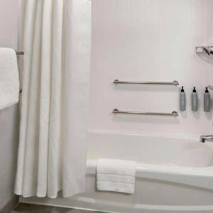 Courtyard by Marriott San Antonio Riverwalk - 8