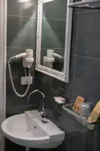 Teresa Rooms & Suites - 71