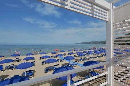 La Pineta Beach & Spa - 12